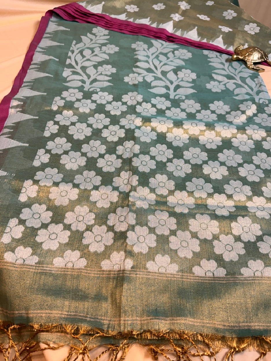 Soft Tissue Cotton Saree with Jamdani-Inspired Weave