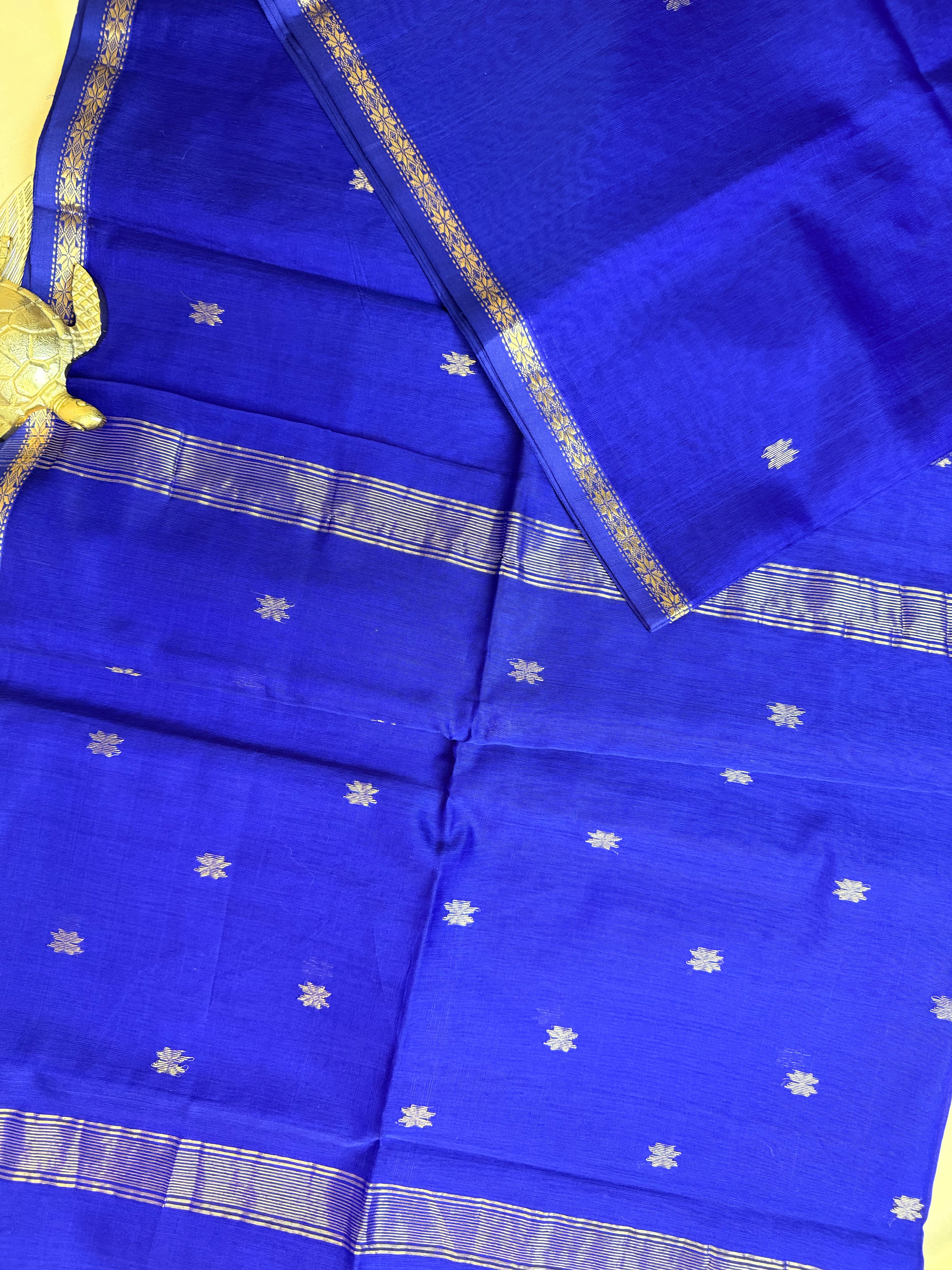 Handloom Maheshwari Star Butti Saree