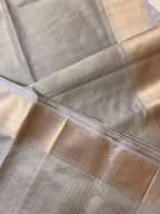 Handloom Maheshwari All-Over Zari Checks Saree
