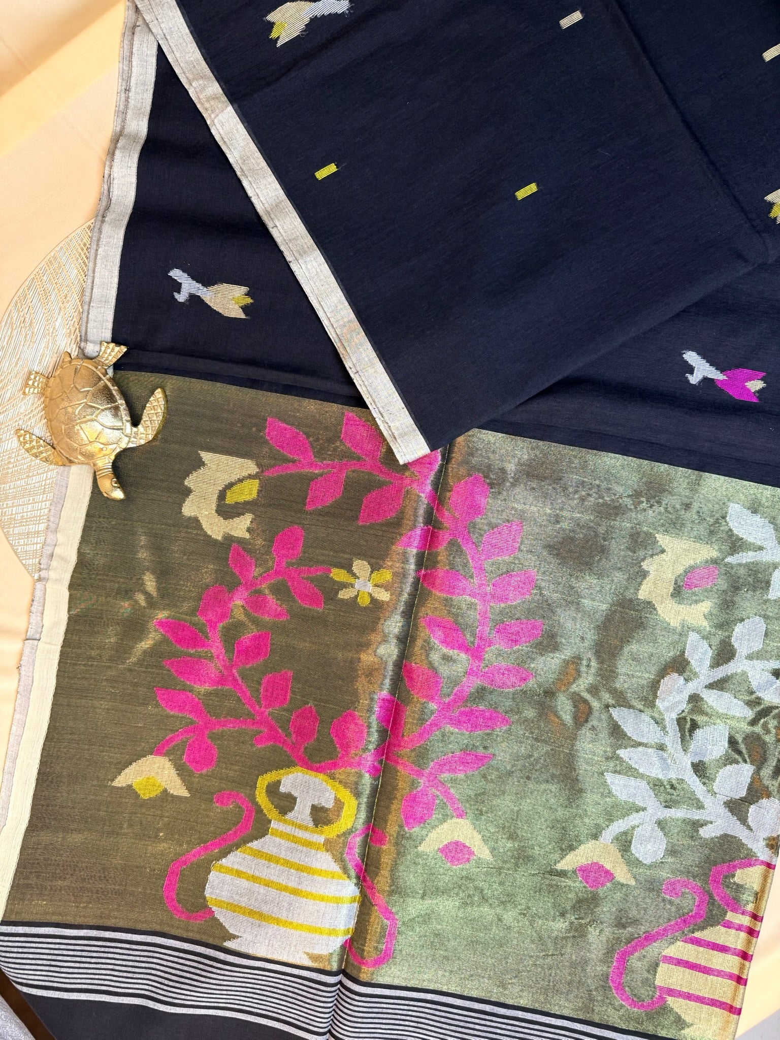 Maslite Cotton Jamdani-Paithani (Copy)