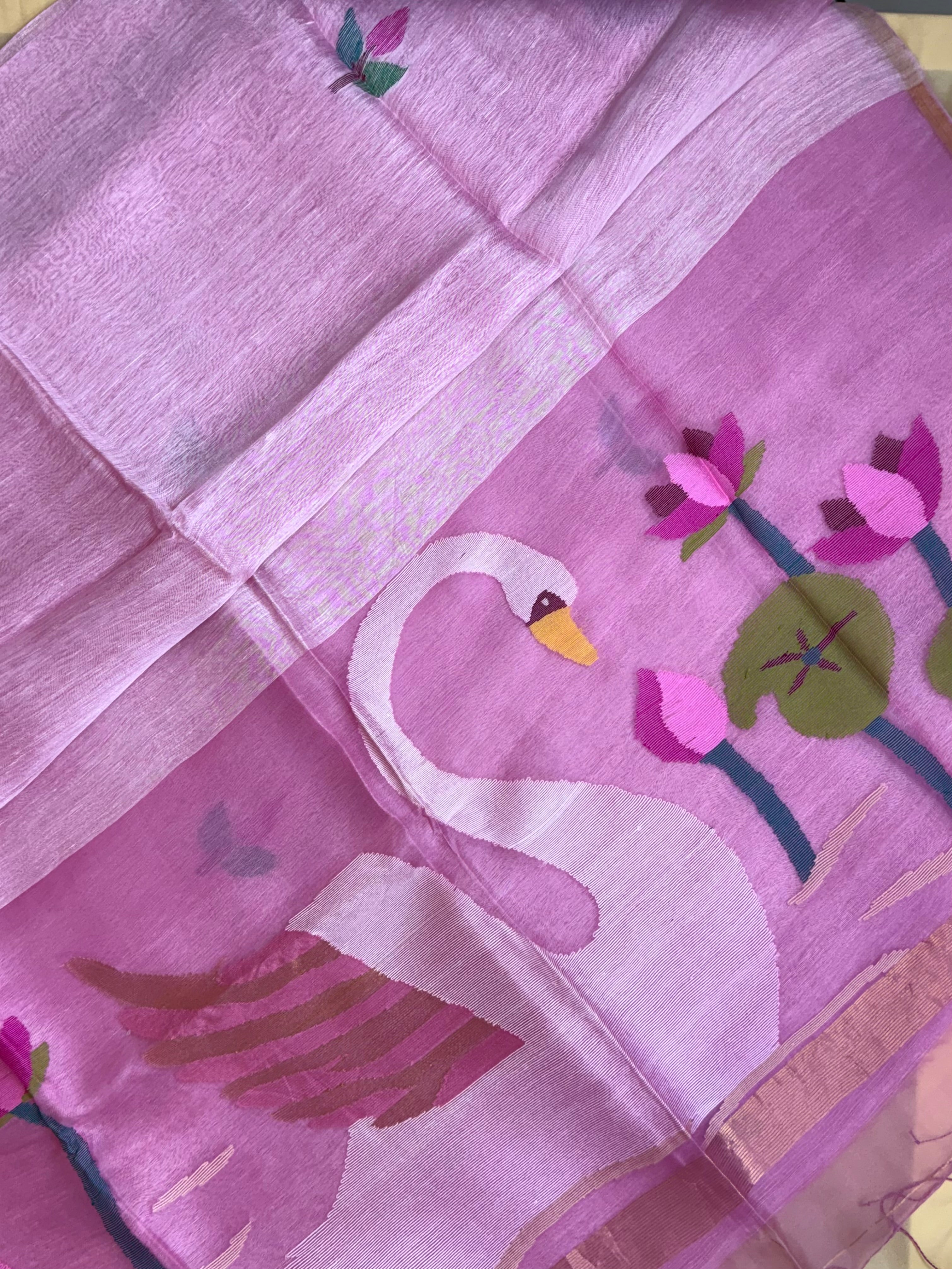 Handloom Silk Linen Saree with Ethereal Silk Muslin Pallu