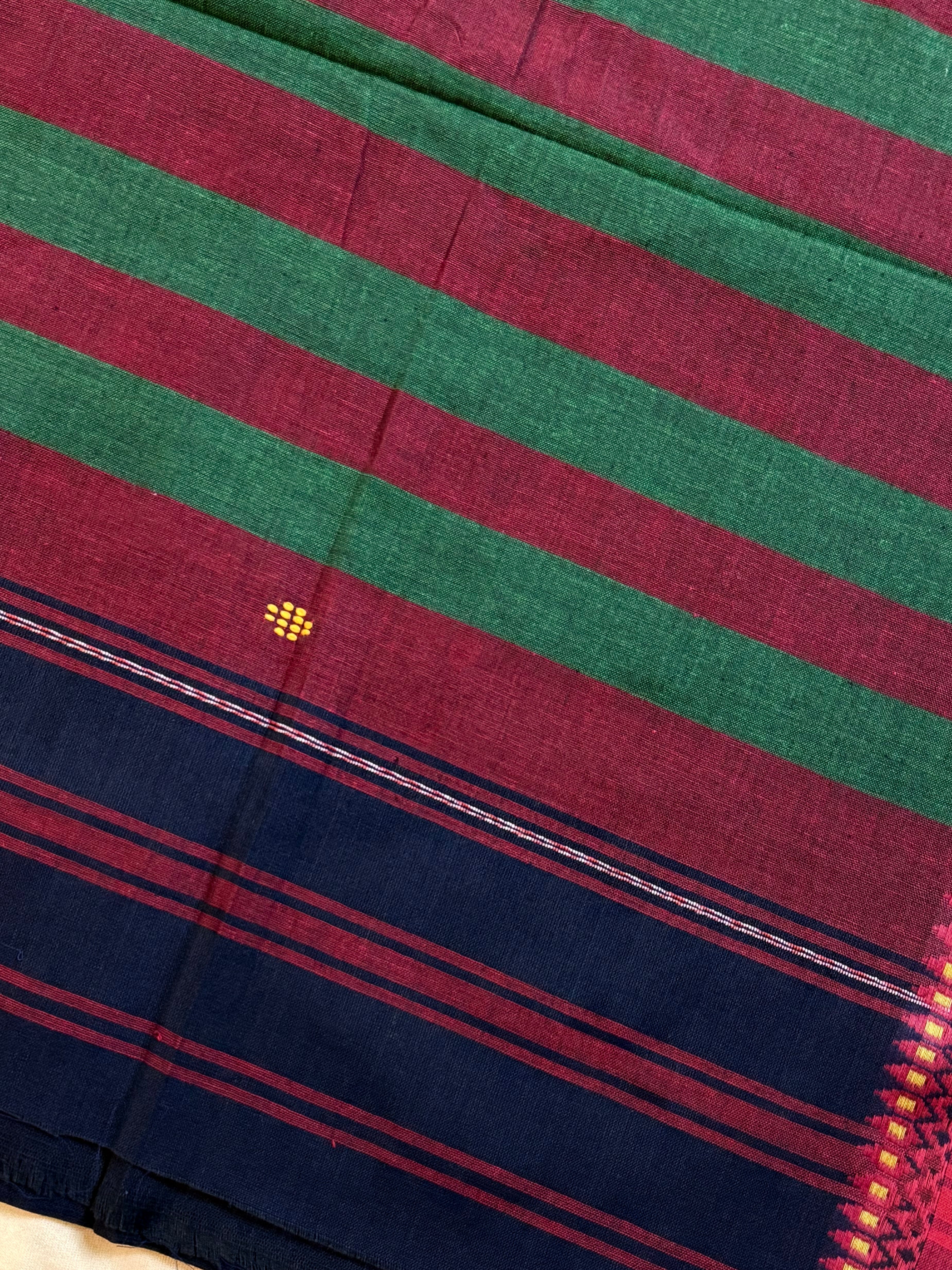 Handloom Dhaniakhali Intricate Contrast Border Saree