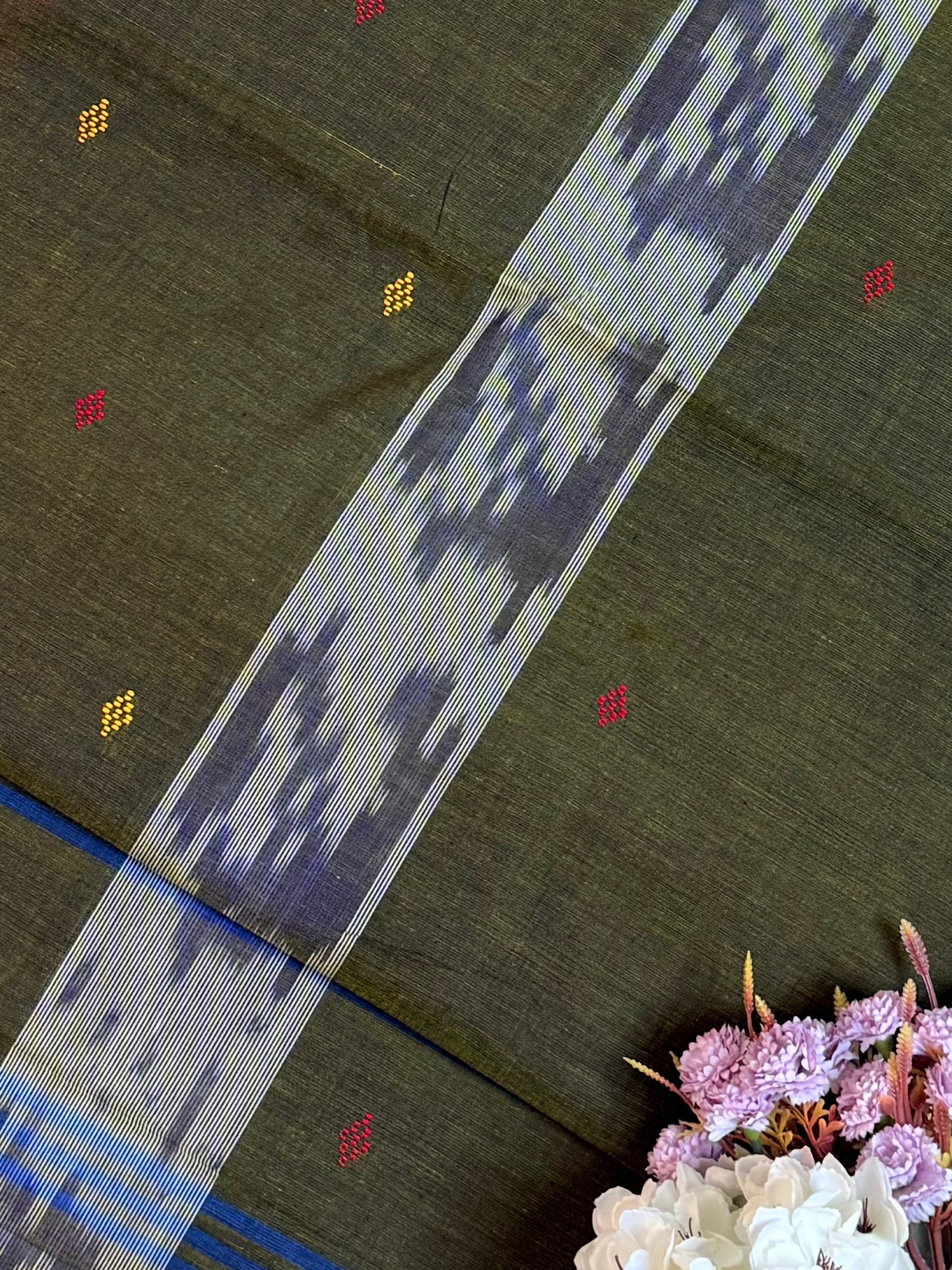 Handloom Dhaniakhali ikkat saree
