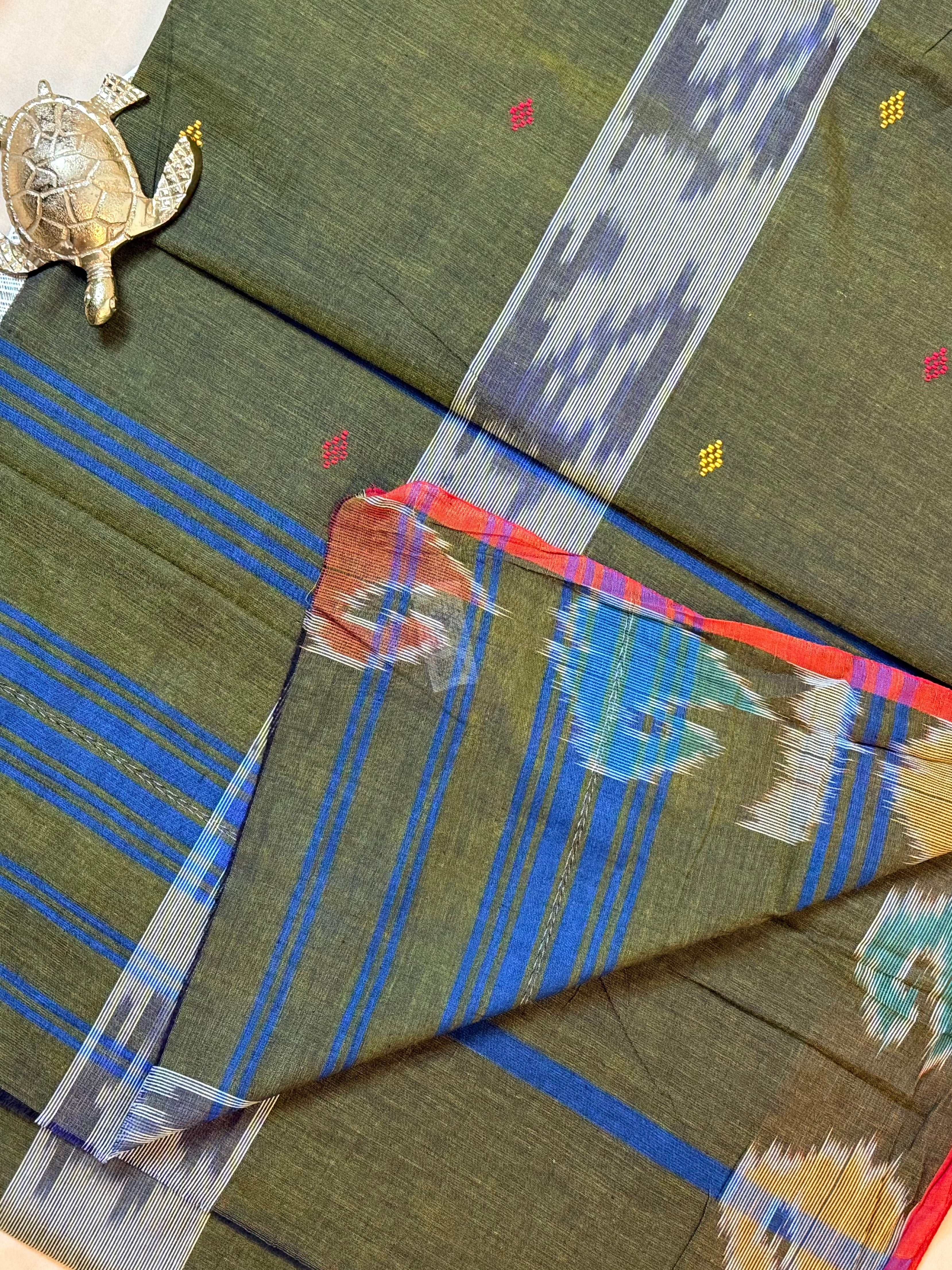 Handloom Dhaniakhali ikkat saree