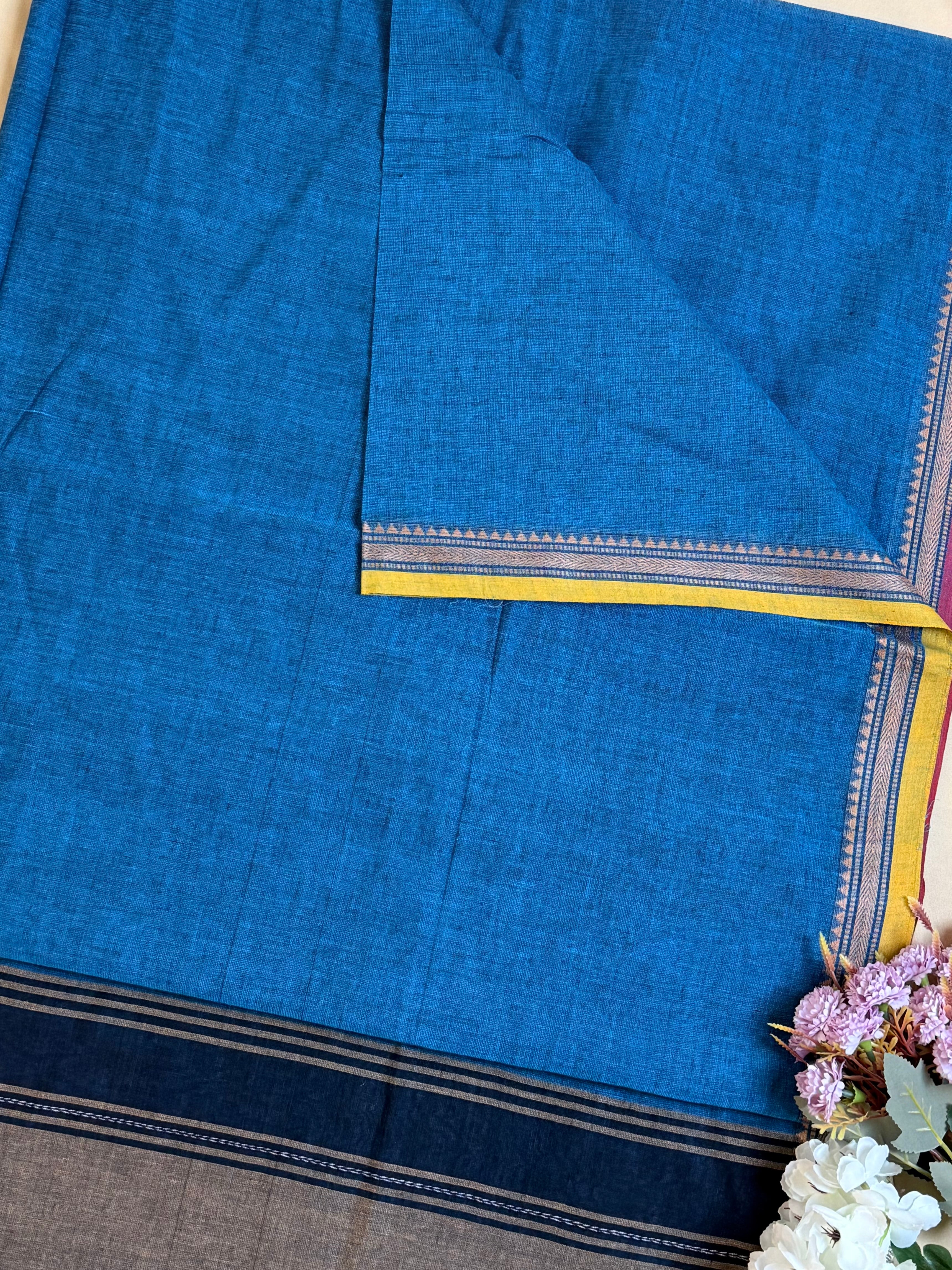 Handloom Dhaniakhali Cotton Saree with Contrast Border