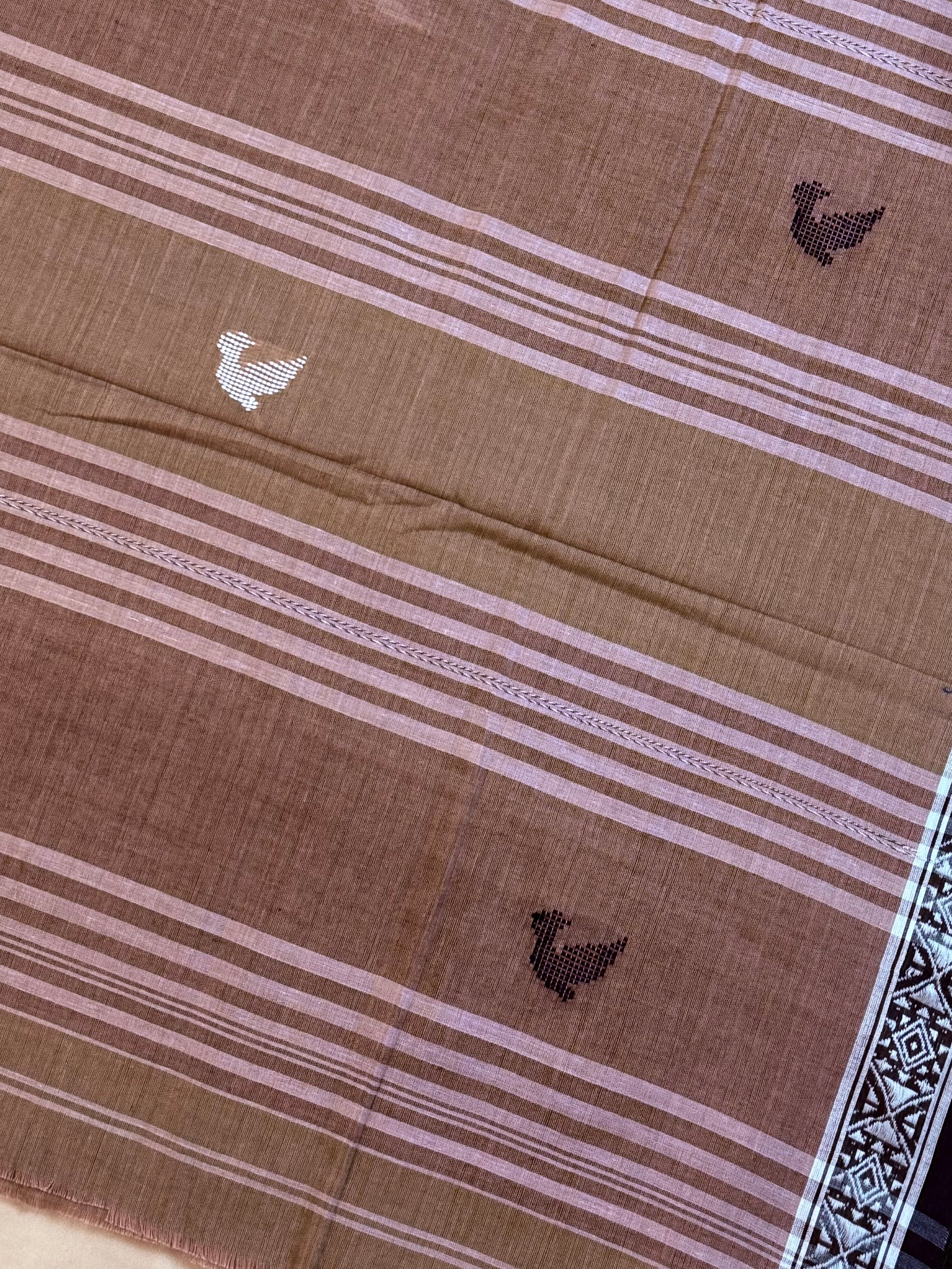 Handloom Dhaniakhali Intricate Bird Butti Saree&nbsp;