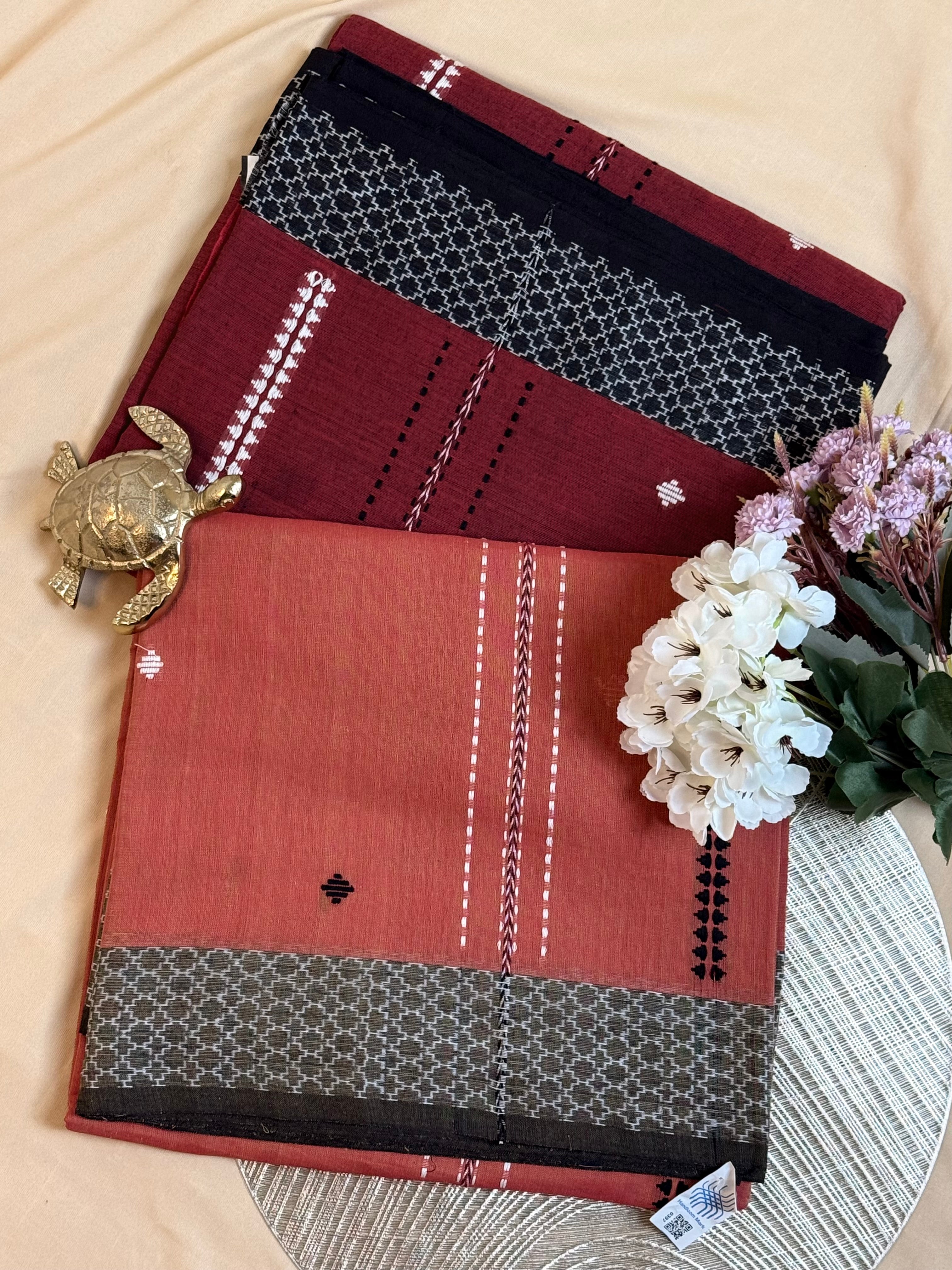 Handloom Dhaniakhali Jaal Border