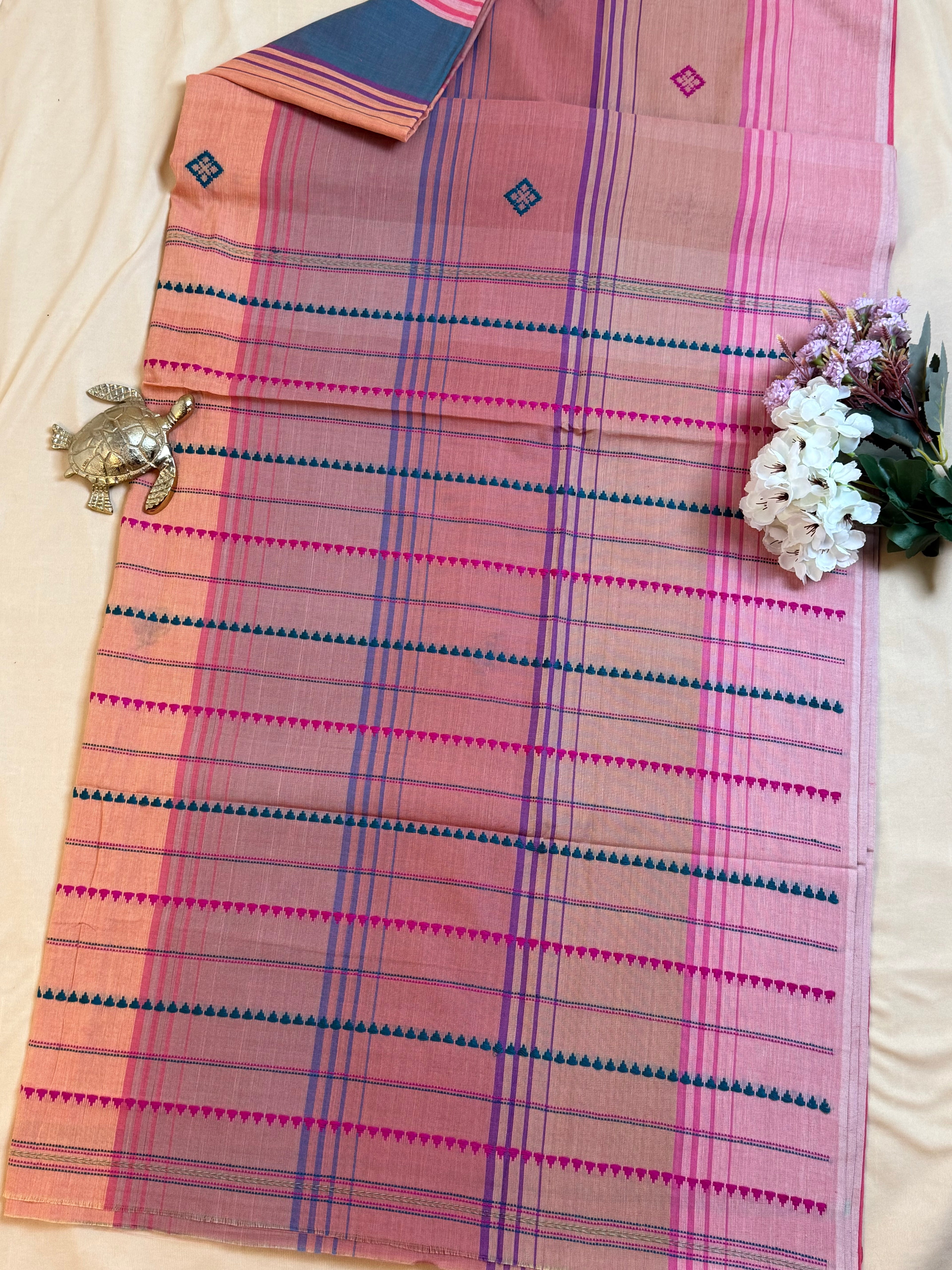 Dhaniakhali multicolour saree