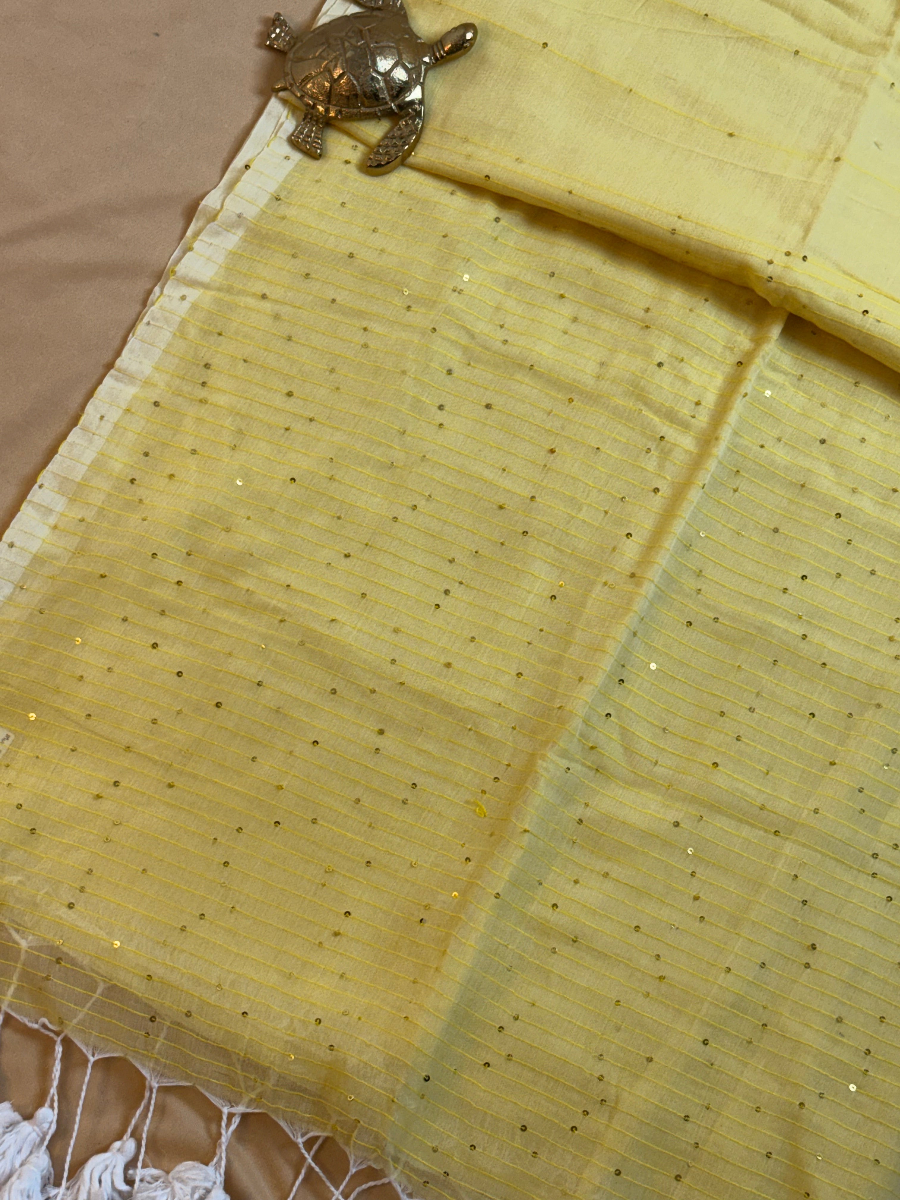 Handwoven Mul Cotton Saree with Sparkling Sequin