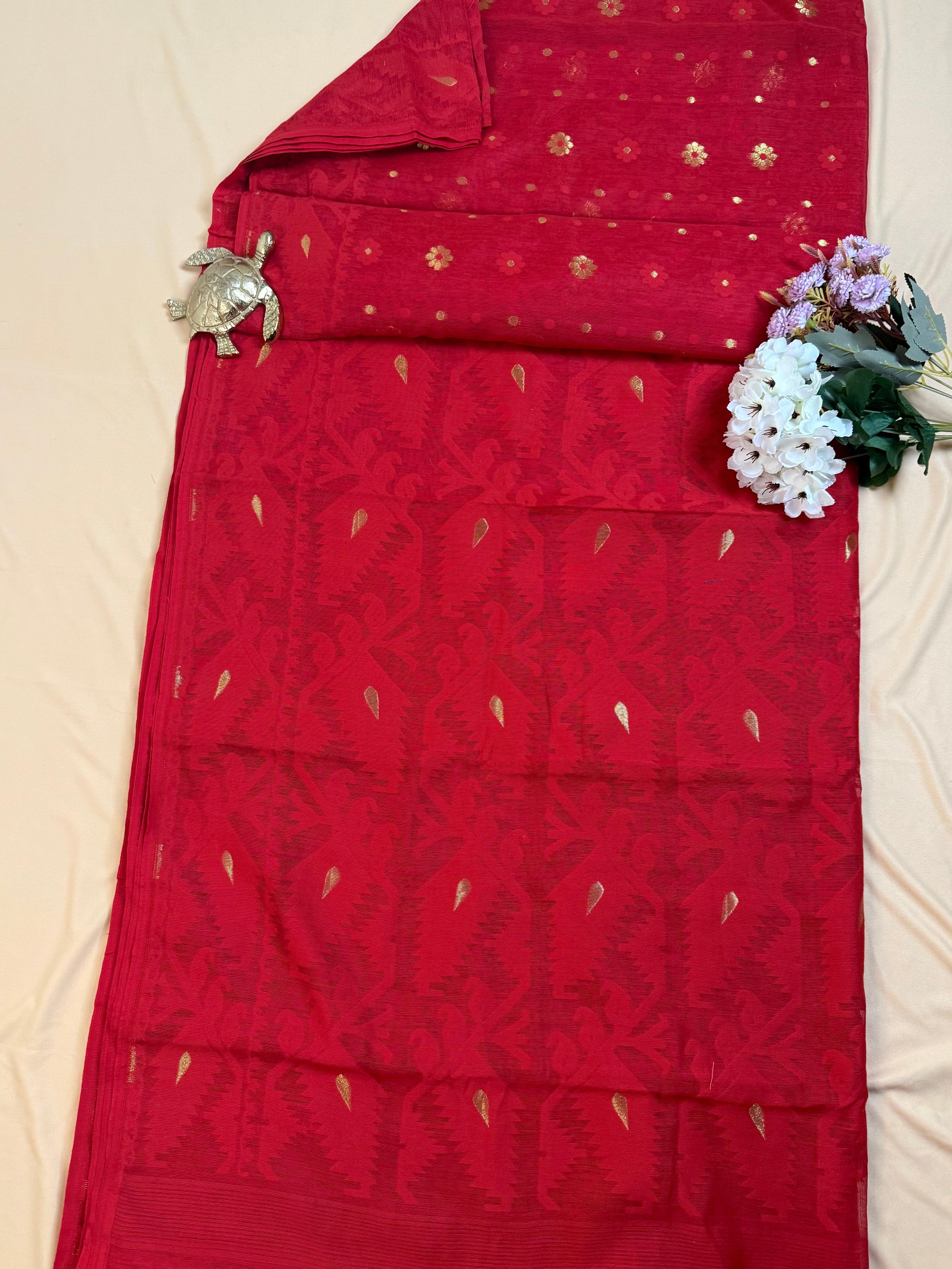 Deep Red Dhakai Jamdani Saree in Airy Cotton