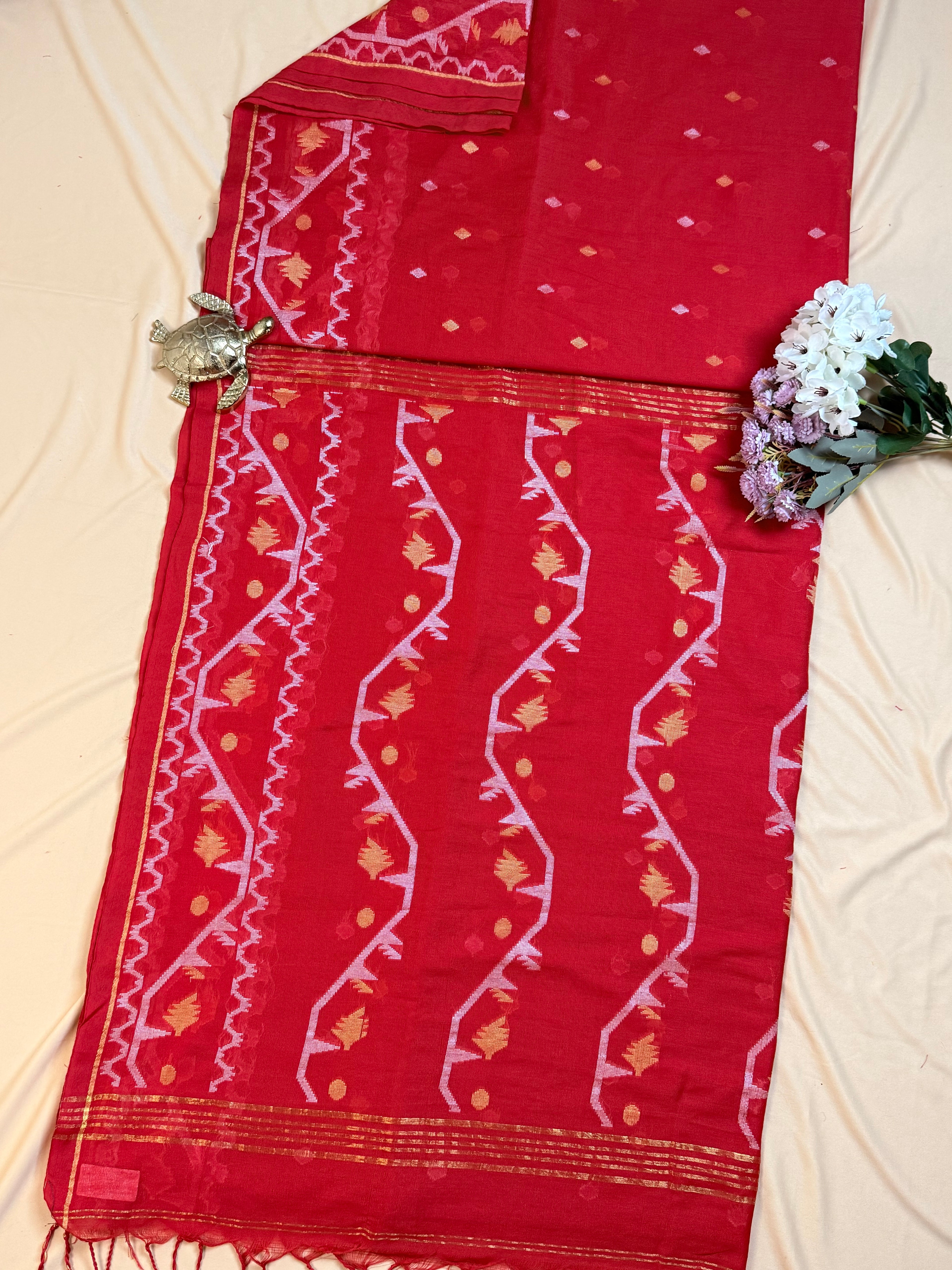 Jamdani inspired Saree in Soft Cotton
