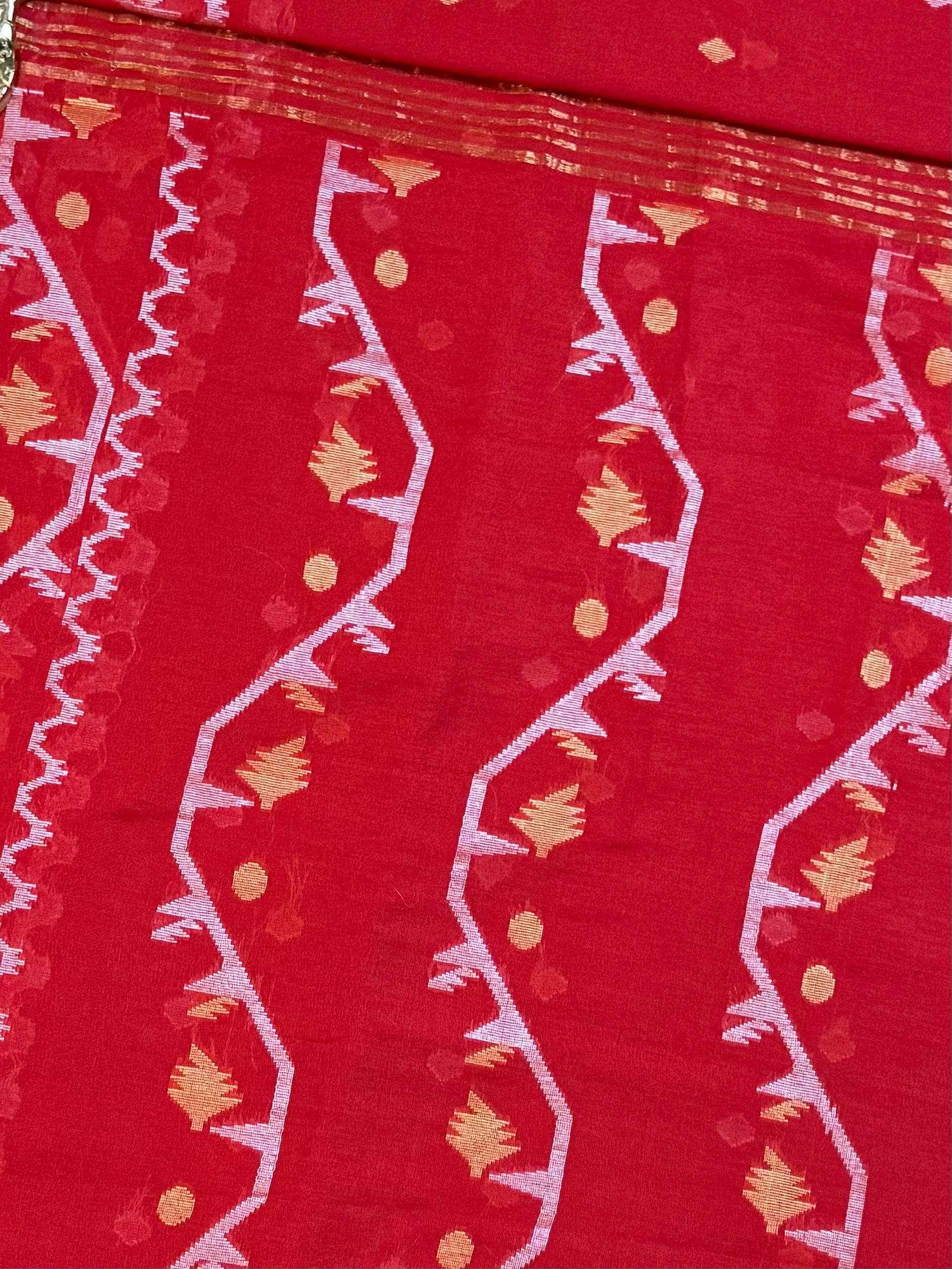 Jamdani inspired Saree in Soft Cotton