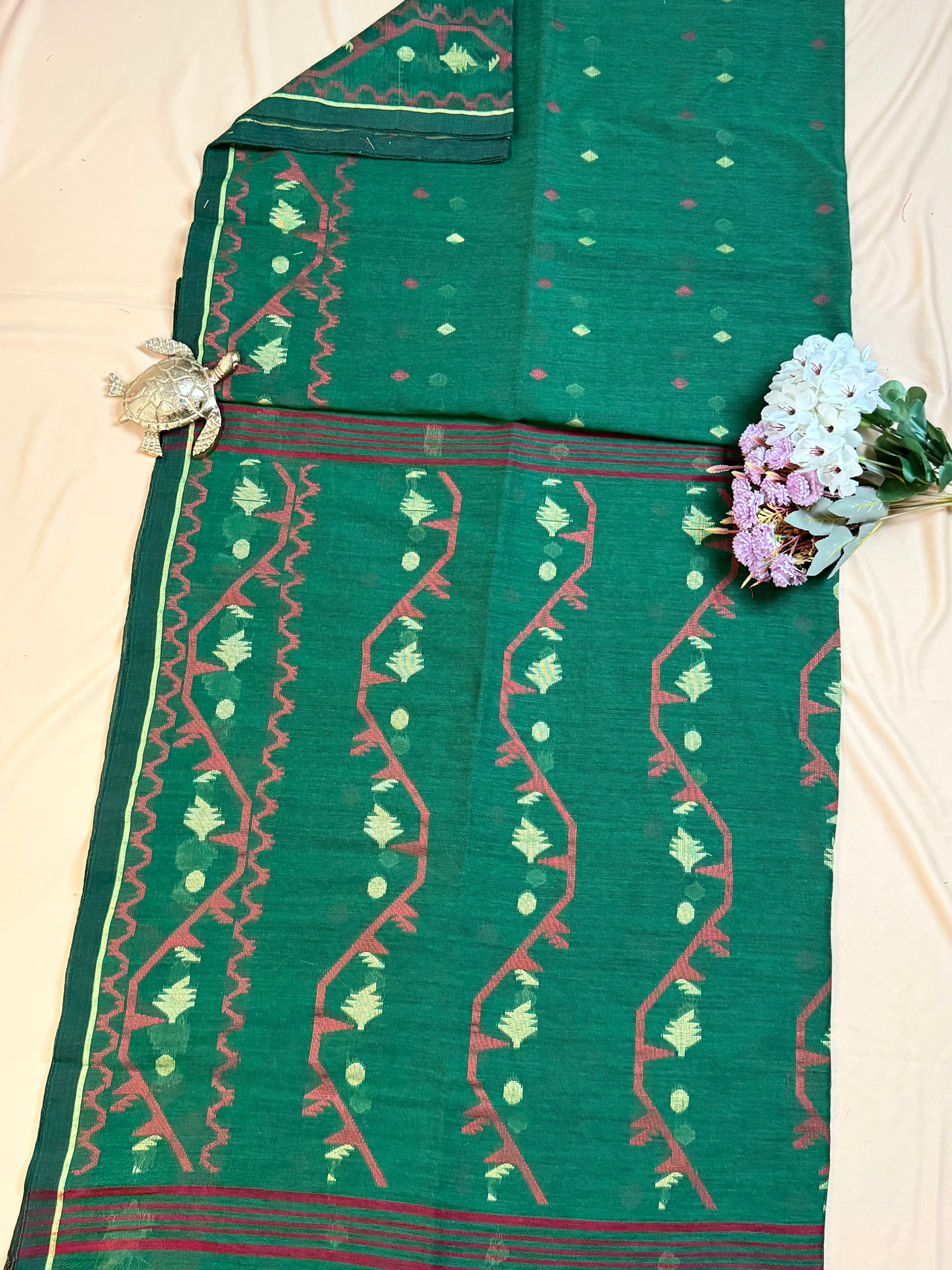 Jamdani inspired Saree in Soft Cotton