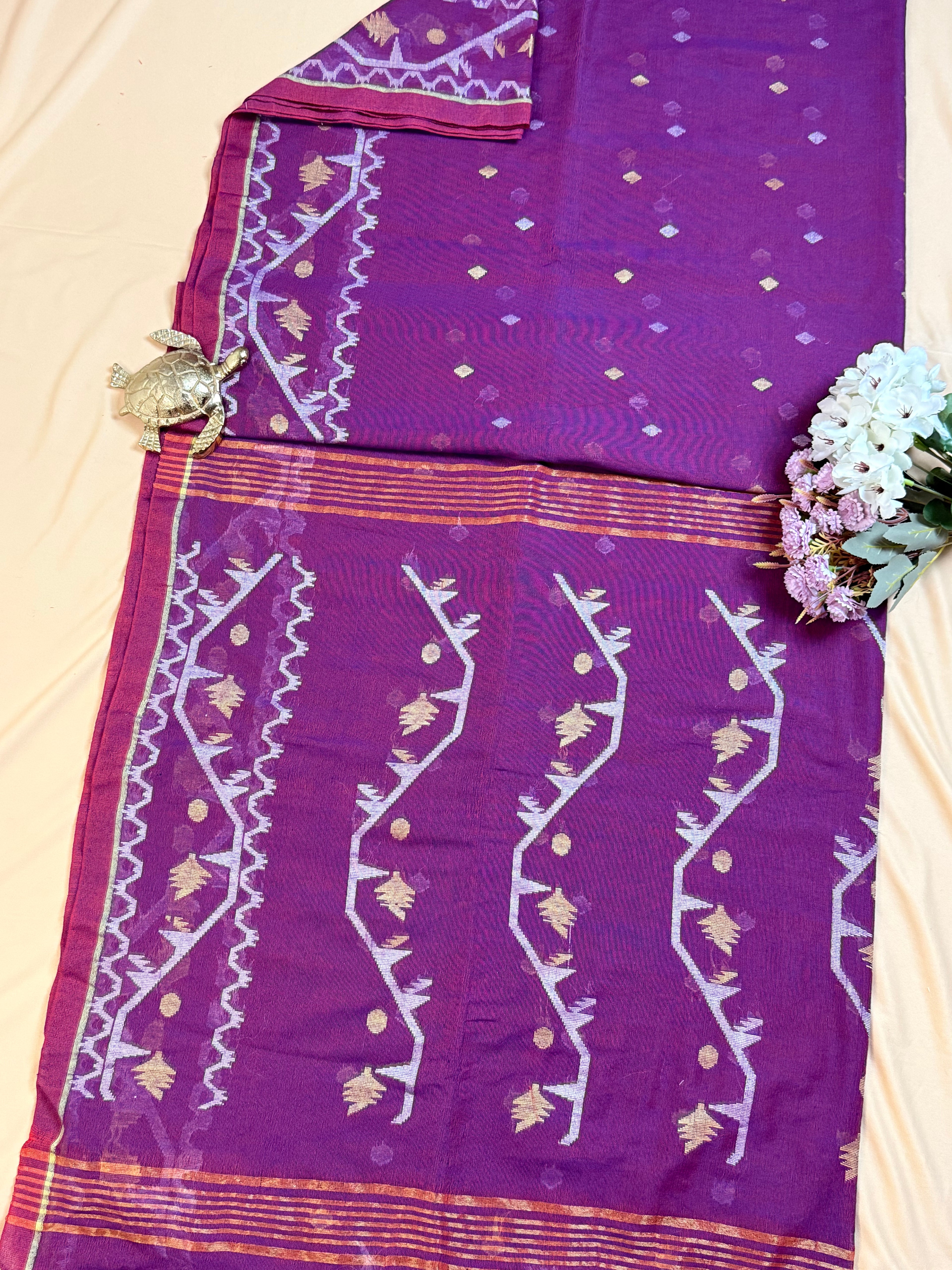 Jamdani inspired Saree in Soft Cotton