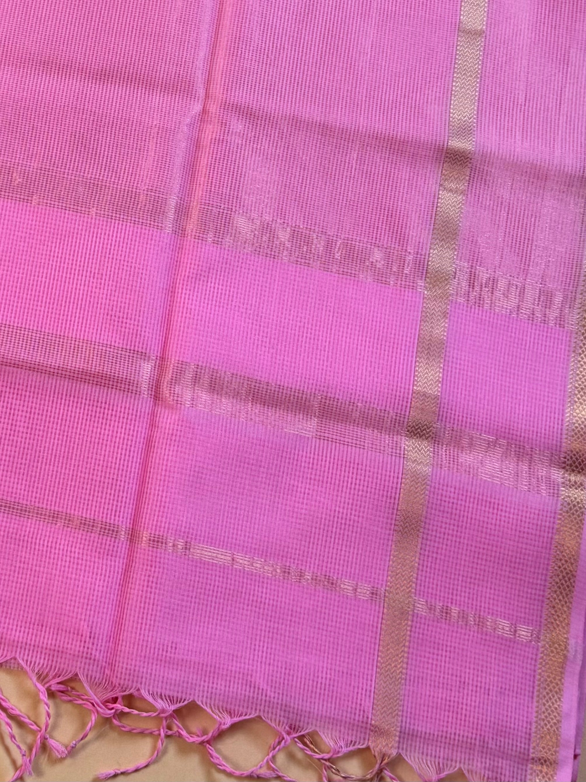 Handloom Maheshwari Small Self-Chex Saree