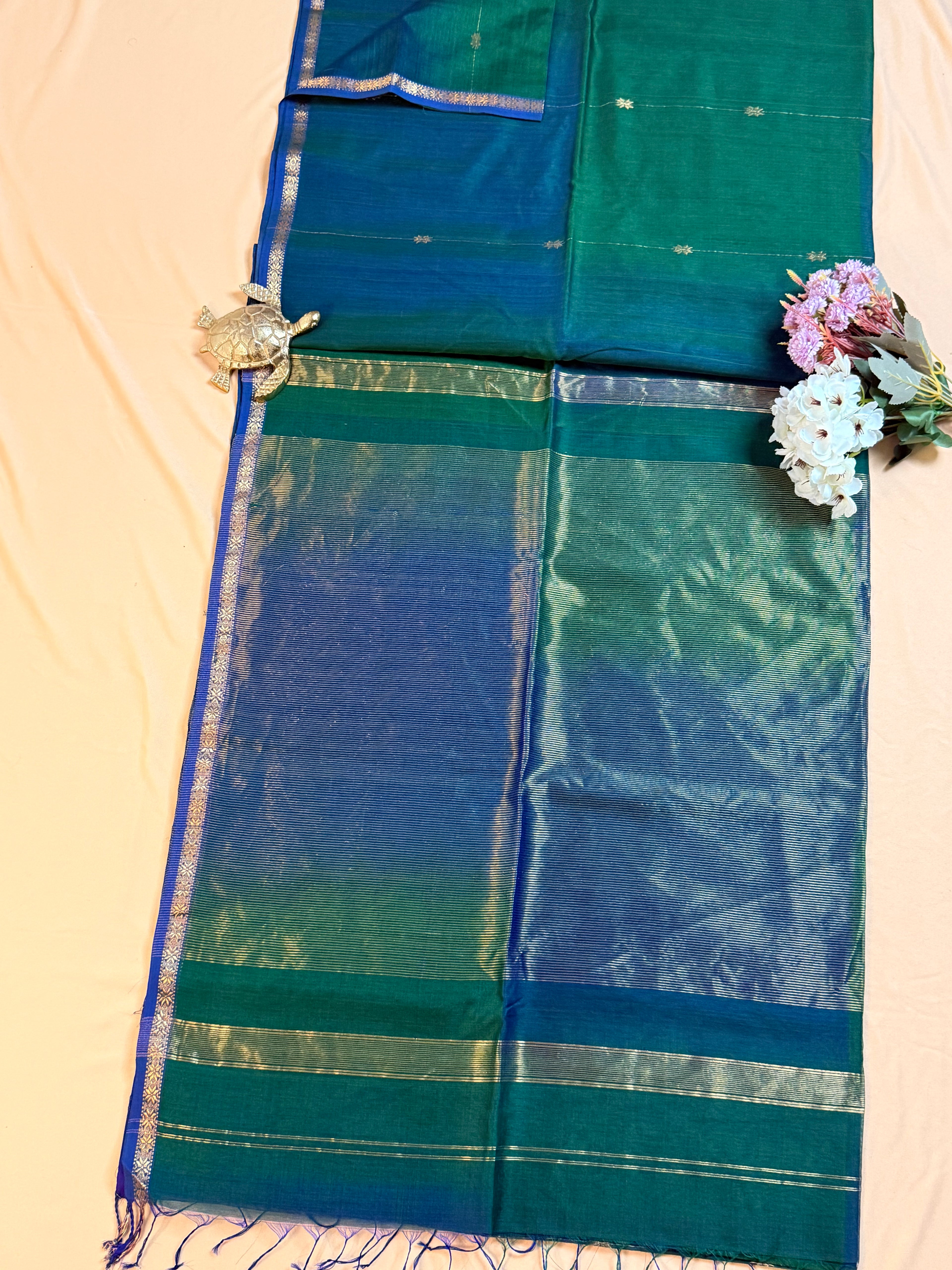 Handloom Maheshwari Line butta Saree
