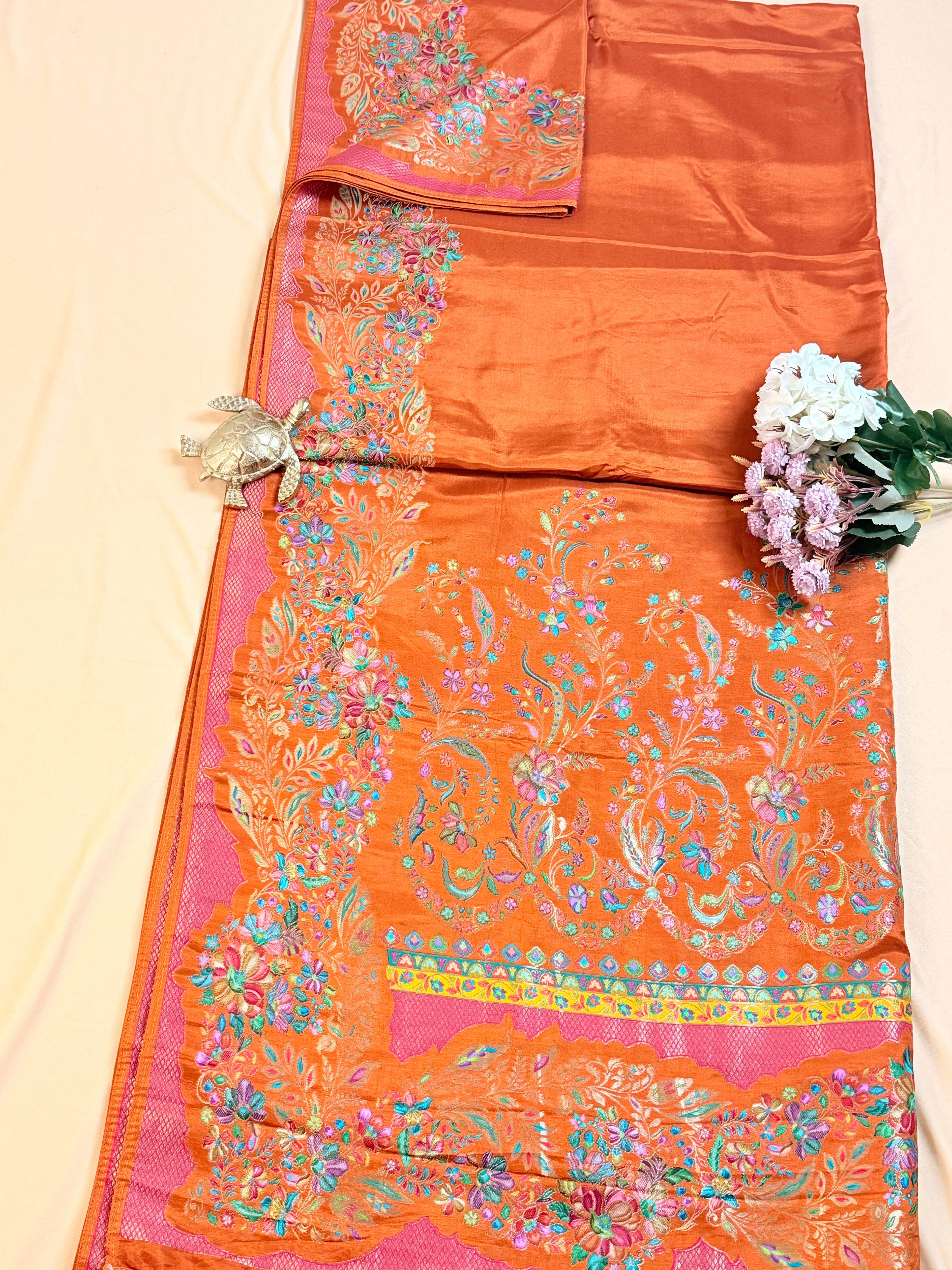 Exquisite Art Silk Saree with Pashmina Thread Weave